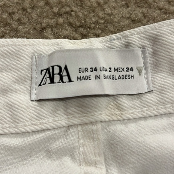 Zara white ripped jeans - Picture 2 of 2